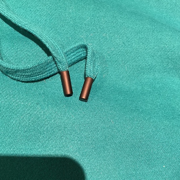 Mark Antoine Collection at Simons - Picture 4 of 10